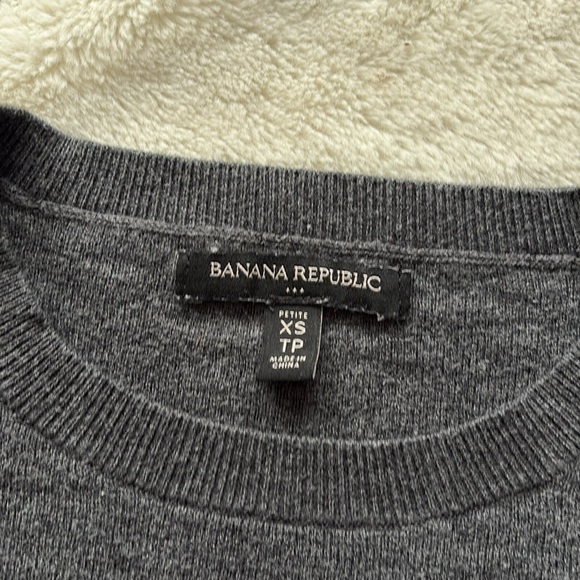 Banana Republic XS Petite Lace Knit Top | Soft Stretch Minimalist Layer Romantic - Picture 2 of 7